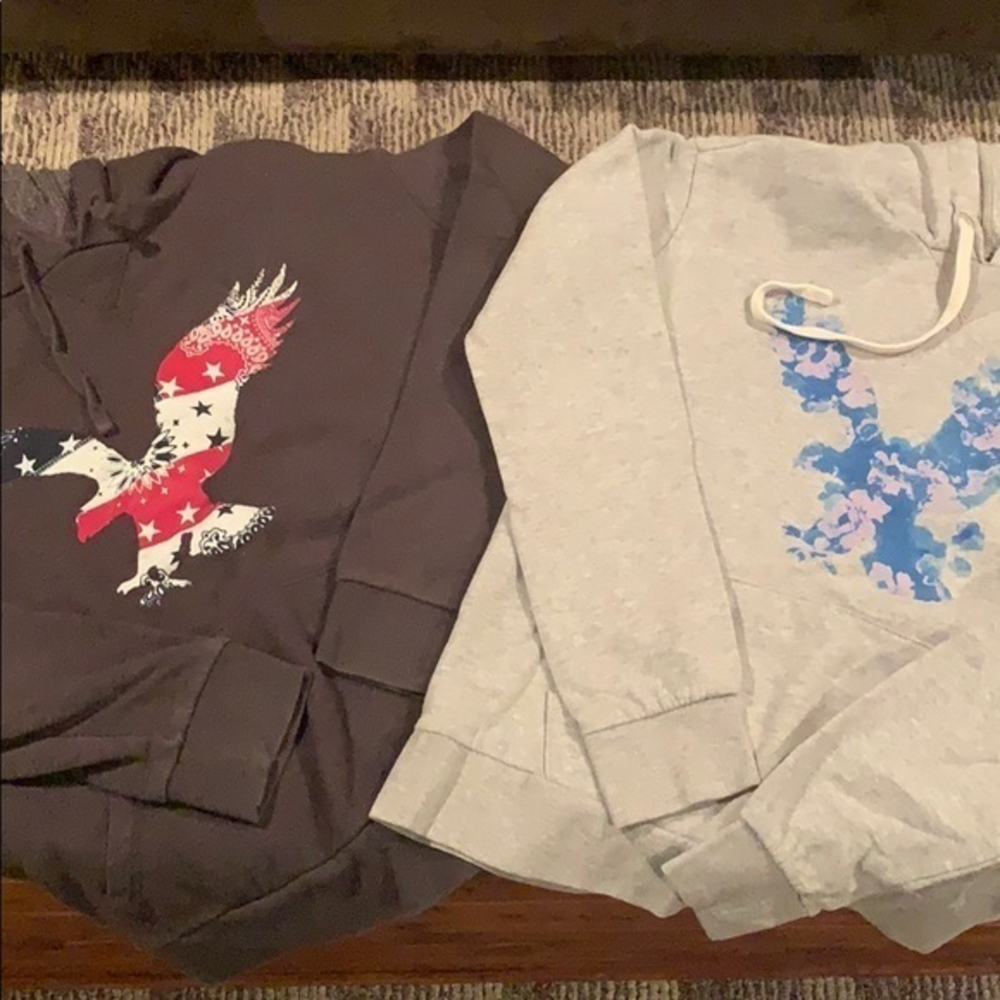 American‎ Eagle hoodies, Set of 2